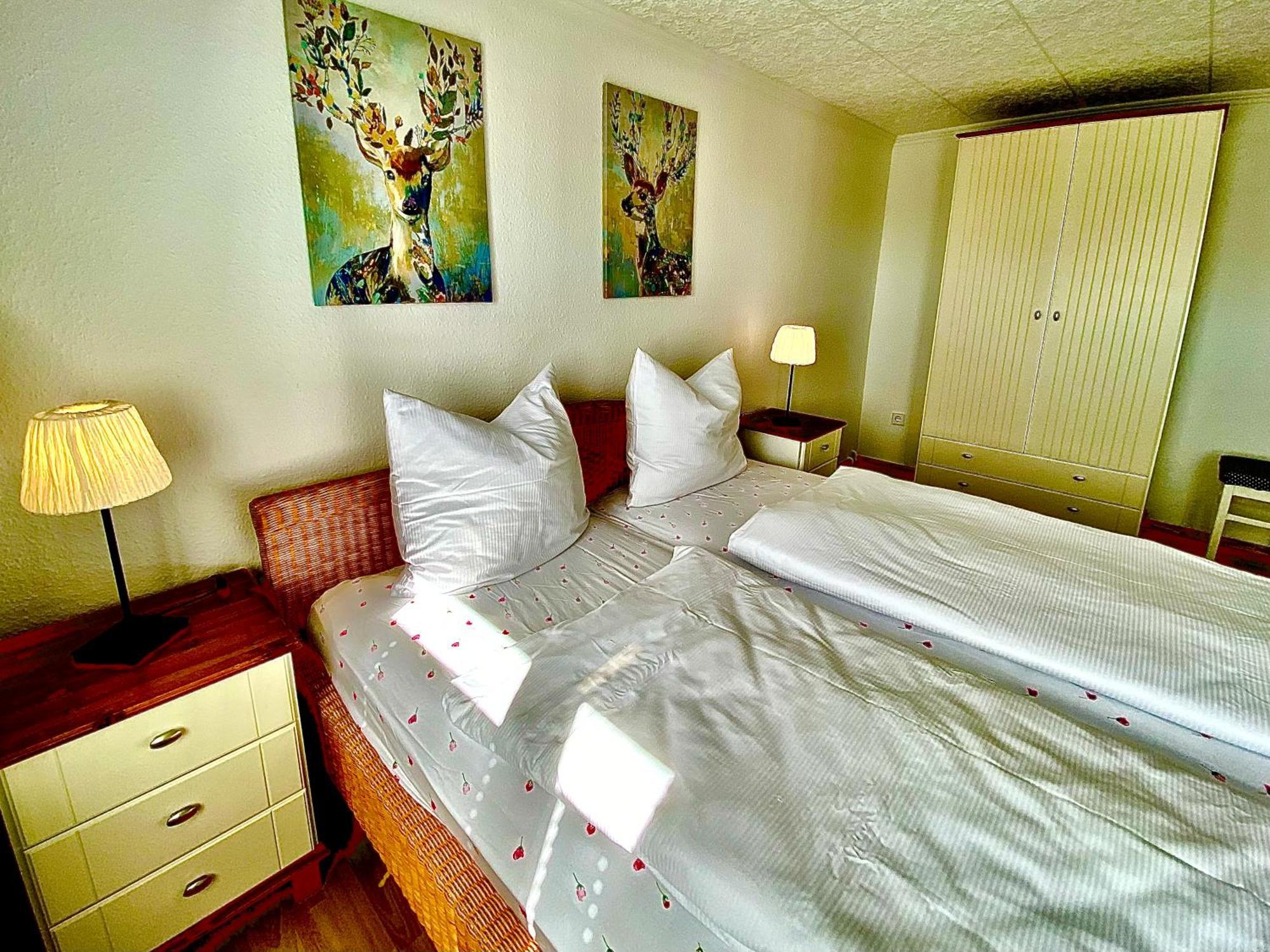 Gemuetliche Ferienwohnung Sagard Buitenkant foto