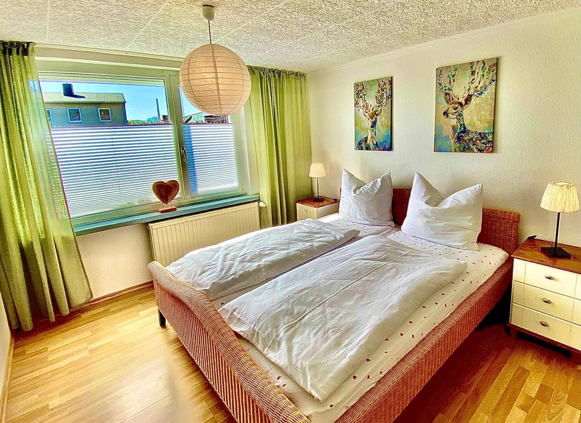 Gemuetliche Ferienwohnung Sagard Buitenkant foto